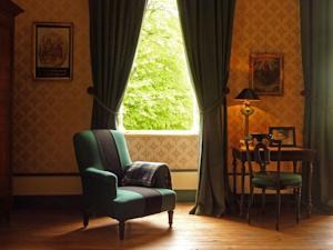 Chambres d'hotes/B&B Chateau de Vesset : Chambre Double ou Lits Jumeaux avec Salle de Bains Privative