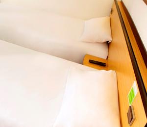 Hotel Campanile Salon-De-Provence : photos des chambres