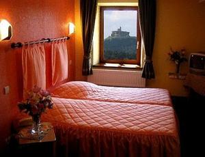 Logis Hotel Les Vosges : photos des chambres