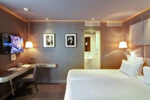 Hotel Armoni Paris : Chambre Lits Jumeaux Supérieure
