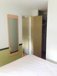 Hotel ibis budget Besancon Ecole Valentin : photos des chambres