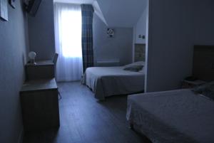 Hotel La Glycine : photos des chambres