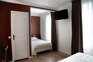 Hotel Briand : Chambre Triple