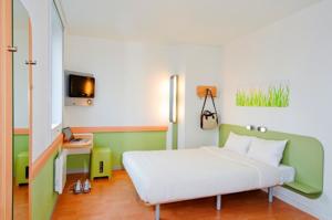 Hotel ibis budget Rodez : photos des chambres