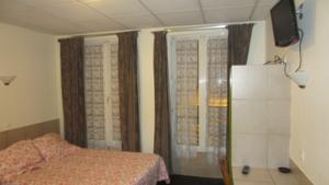 Hotel Jarry Confort : Chambre Double avec Douche