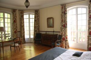 Chambres d'hotes/B&B Villa du Chatelet : Chambre Double ou Lits Jumeaux Supérieure avec Terrasse