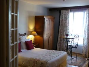 Hotel The Originals Nevers Clos Sainte Marie (ex Inter-Hotel) : photos des chambres