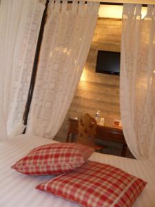 Citotel Hotel Restaurant Les Pins : photos des chambres
