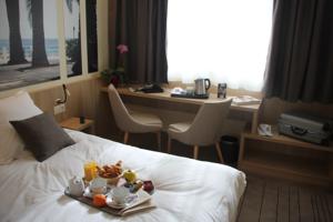 Brit Hotel Montargis : photos des chambres