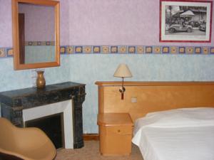 Hotel Les Lilas Des Deux Ponts : photos des chambres