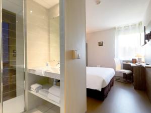 Hotel Kyriad Saint Chely d'Apcher - Aire de la Lozere : photos des chambres