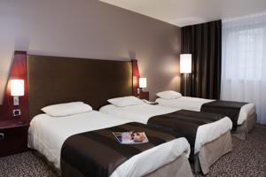 Hotel Mercure Paris Val de Fontenay : Chambre Classique avec 3 Lits Simples