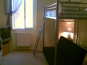 Appartements Meubles Et Equipes : photos des chambres