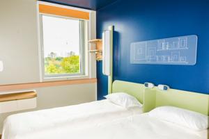 Hotel ibis budget Bezons Rives De Seine : photos des chambres