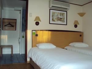 Hotel Campanile Epinal : photos des chambres