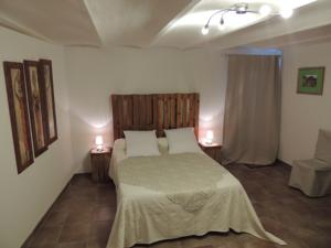 Chambres d'hotes/B&B Chambre et Gite La Dorgisane : Chambre Double Confort avec Douche et Accès Jardin