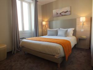 Hotel Du Midi : photos des chambres