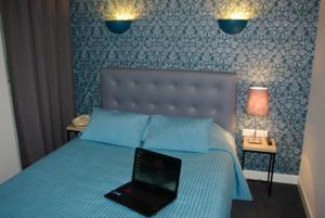 Hotel De Troyes : photos des chambres