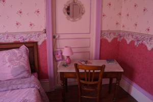 Chambres d'hotes/B&B La Grille Fleurie, chambre d'hote chez l'habitant : photos des chambres
