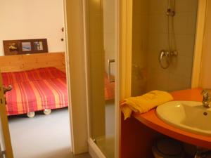 Hotel Auberge des Ecrins : photos des chambres