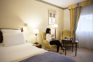 Hotel Pullman Marseille Provence Aeroport : photos des chambres