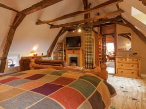 Hebergement Holiday Home Coubjours 14P : photos des chambres