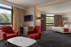 Hotel Holiday Inn Calais Coquelles : Suite Familiale - Non-Fumeurs