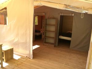 Hebergement Camping Calme et Nature : photos des chambres