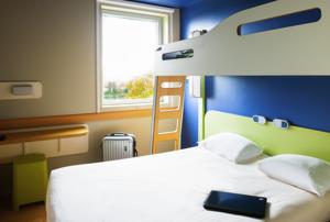 Hotel ibis budget Cergy St Christophe : Chambre Triple (2 Adultes)