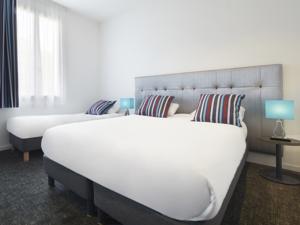 Hotel Kyriad Marseille Blancarde - Timone : Chambre Triple