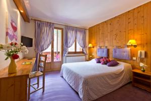 Hotel Logis La Charpenterie : photos des chambres