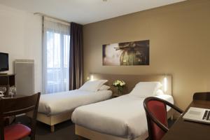 Hotel Comfort Suites Le-Port-Marly Paris Ouest : photos des chambres