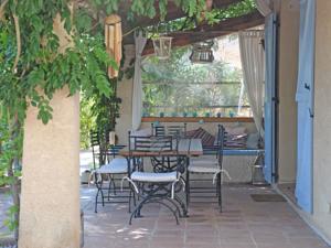 Hebergement Holiday home Lei Roucas : photos des chambres