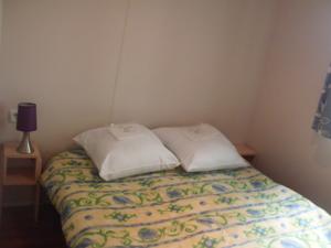Hebergement Camping de la Porte d'Arroux : photos des chambres