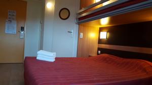 Hotel Premiere Classe Lisieux : photos des chambres