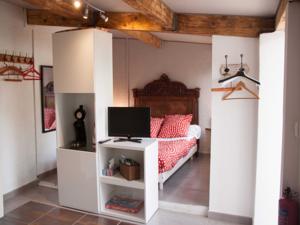 Hebergement L'Abri et L'Atelier Du Jas : photos des chambres