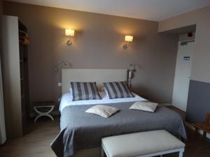 Hotel Logis Auberge du Valburgeois : photos des chambres