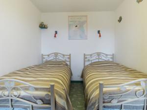 Hebergement Maison De Vacances - Sourdeval-Les-Bois 1 : photos des chambres
