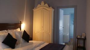Chambres d'hotes/B&B Escale chez un impressionniste - Maison ou Claude Monet vecut a Vetheuil : photos des chambres