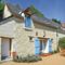 Hebergement Two-Bedroom Holiday Home in Vernoil : photos des chambres