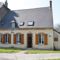 Hebergement Three-Bedroom Holiday Home in Chigny : photos des chambres