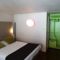 Hotel Campanile Toulouse Balma - Cite de l'Espace : photos des chambres