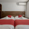 Brit Hotel Plaisance A9/A61 : photos des chambres