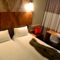 Hotel ibis Archamps Porte de Geneve : photos des chambres