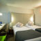Hotel Campanile Geneve - Ferney-Voltaire : photos des chambres