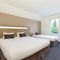 Kyriad Hotel Laval : photos des chambres