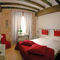 Hotel The Originals Le XII de Luynes (ex Relais du Silence) : photos des chambres