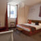 Hotel The Originals Bagnoles-de-l'Orne O Gayot (ex Inter-Hotel) : photos des chambres