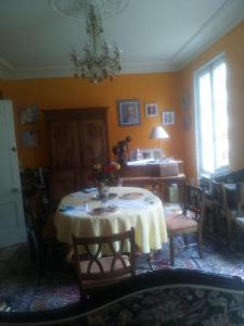 Chambres d'hotes/B&B La Roseraie : photos des chambres