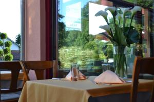 Le Rhien Carrer Hotel-Restaurant : photos des chambres